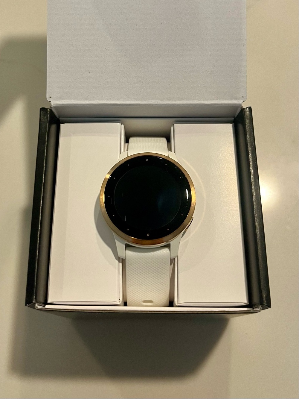 Garmin vivoactive 4S 40mm GPS Smartwatch White/Rose Gold